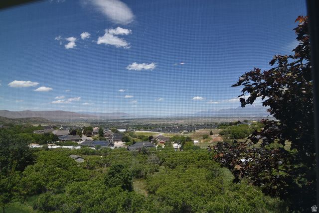 6 W SALEM HILLS DR, Elk Ridge, UT 84651
