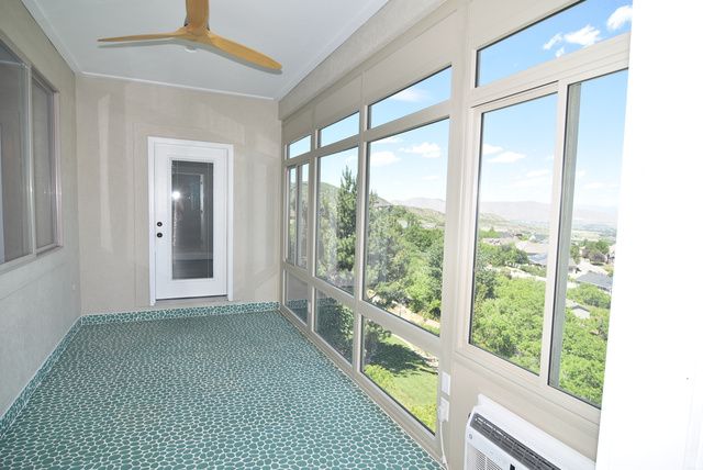 6 W SALEM HILLS DR, Elk Ridge, UT 84651