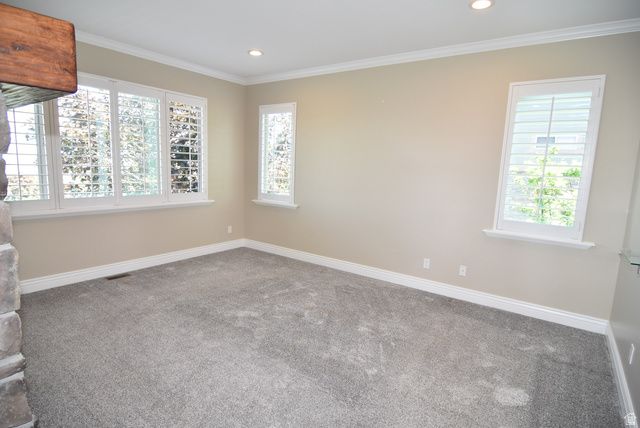 6 W SALEM HILLS DR, Elk Ridge, UT 84651