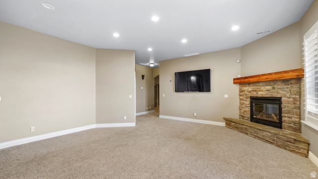 6 W SALEM HILLS DR, Elk Ridge, UT 84651