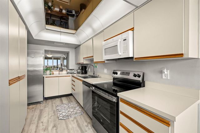 9415 BLIND PASS ROAD 1006, St Pete Beach, FL 33706