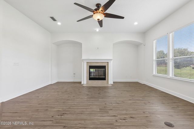 12564 DEWHURST Circle, Jacksonville, FL 32218