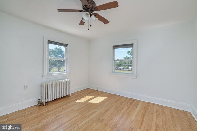 782 LOWER FERRY RD, Trenton, NJ 08628