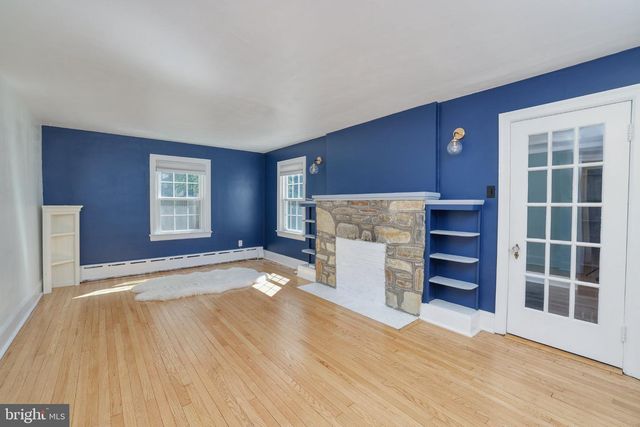 782 LOWER FERRY RD, Trenton, NJ 08628