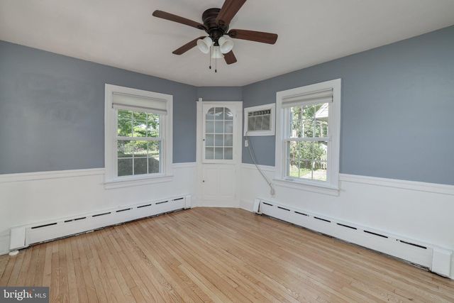 782 LOWER FERRY RD, Trenton, NJ 08628