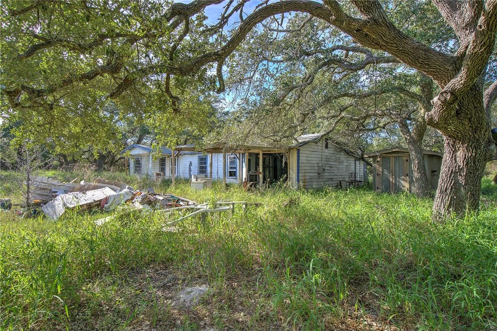 329 Kring, Aransas Pass, TX 78336 — photo 3