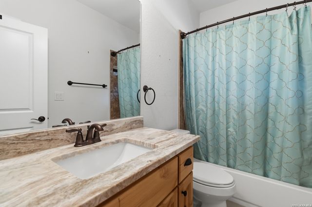 1223 FOUR WINDS DR, Canyon Lake, TX 78133