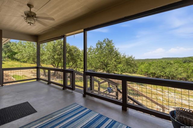 1223 FOUR WINDS DR, Canyon Lake, TX 78133