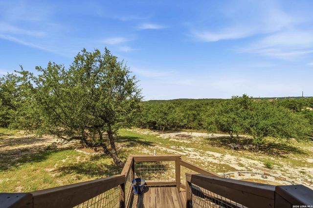 1223 FOUR WINDS DR, Canyon Lake, TX 78133