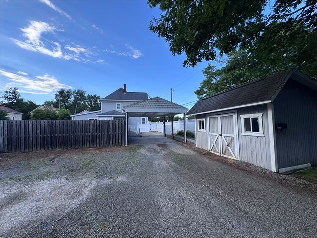 1501 W State St, Union Twp, PA 16101