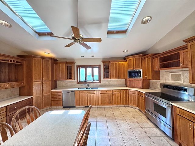1501 W State St, Union Twp, PA 16101