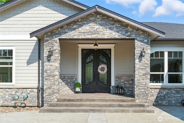 22822 Tranquility Place NE, Kingston, WA 98346