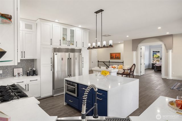 22822 Tranquility Place NE, Kingston, WA 98346