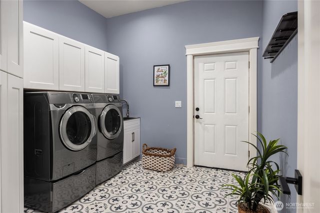 22822 Tranquility Place NE, Kingston, WA 98346