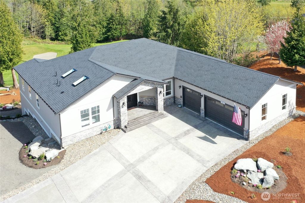 22822 Tranquility Place NE, Kingston, WA 98346