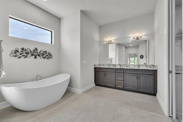 3384 Chestnut Grove DR, Alva, FL 33920