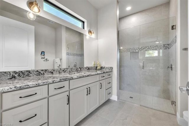 3384 Chestnut Grove DR, Alva, FL 33920