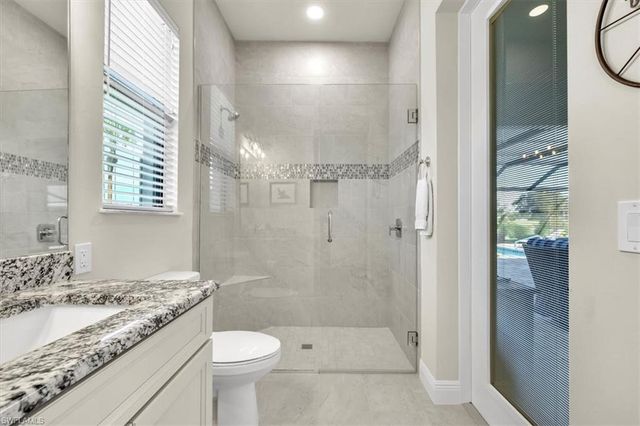 3384 Chestnut Grove DR, Alva, FL 33920