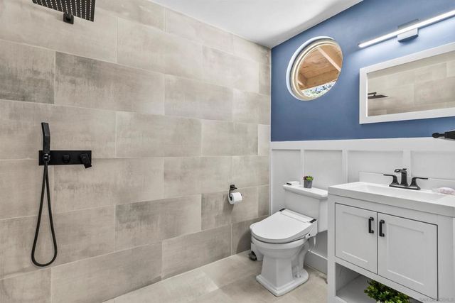 676 Via Rancho, Escondido, CA 92029