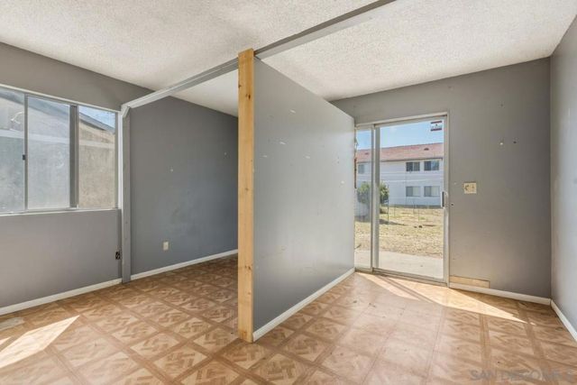 1645 La Brea St., Ramona, CA 92065