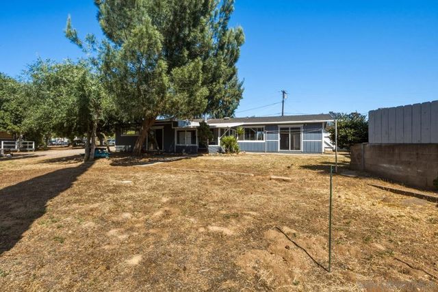 1645 La Brea St., Ramona, CA 92065