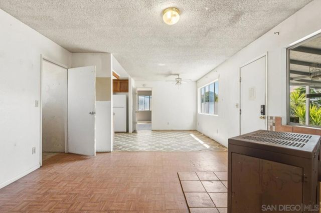 1645 La Brea St., Ramona, CA 92065