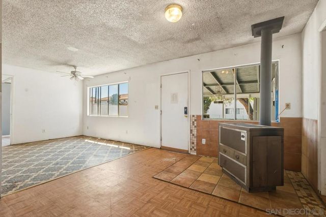 1645 La Brea St., Ramona, CA 92065