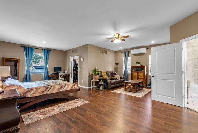 21 N Beech Rd, Wichita, KS 67206