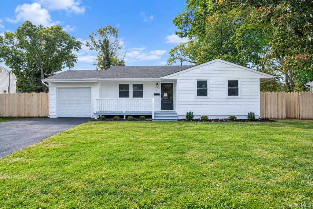 47 Hunter Lane, Centereach, NY 11720 — exterior