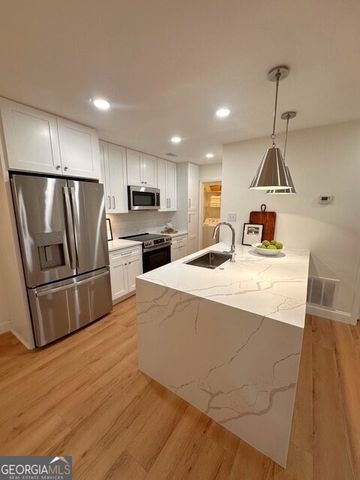 514 Tuxworth Circle, Decatur, GA 30033