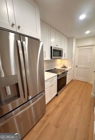 514 Tuxworth Circle, Decatur, GA 30033