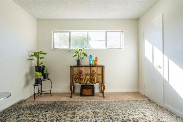 39543 Armfield Avenue, Palmdale, CA 93551