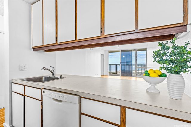 98-099 Uao Place 2208, Aiea, HI 96701