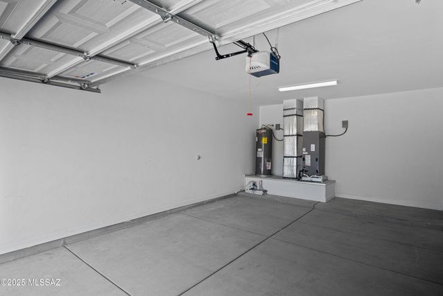 1960 S San Vincent Drive, Green Valley, AZ 85614