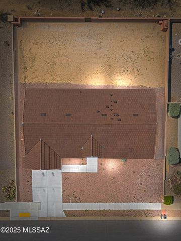 1960 S San Vincent Drive, Green Valley, AZ 85614