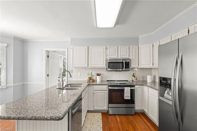 5412 Hanover Park Drive, Winston-salem, NC 27103