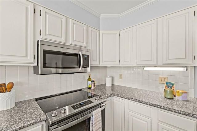 5412 Hanover Park Drive, Winston-salem, NC 27103