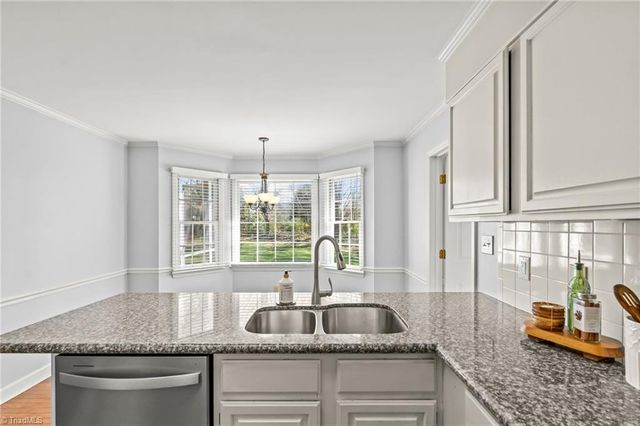 5412 Hanover Park Drive, Winston-salem, NC 27103