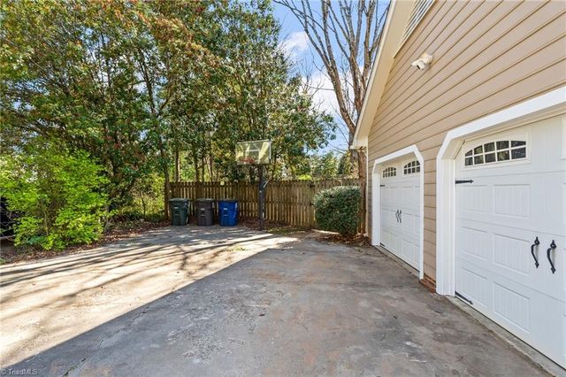 5412 Hanover Park Drive, Winston-salem, NC 27103