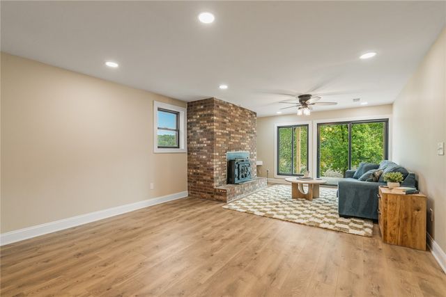 303 Snyder Road, Easley, SC 29640