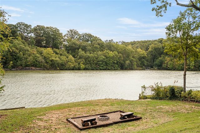 303 Snyder Road, Easley, SC 29640