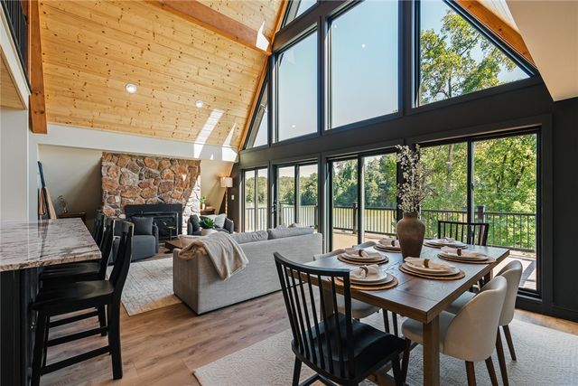 303 Snyder Road, Easley, SC 29640