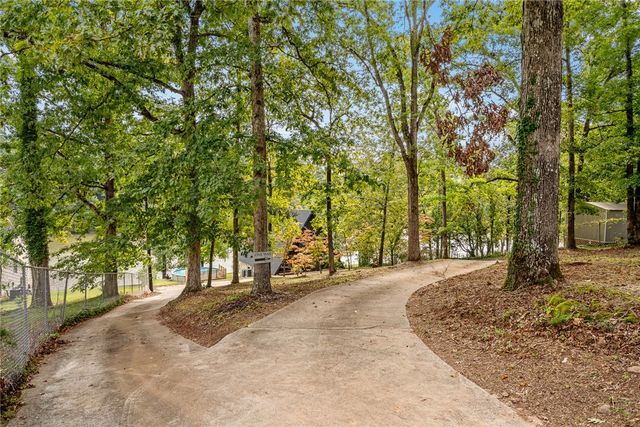 303 Snyder Road, Easley, SC 29640