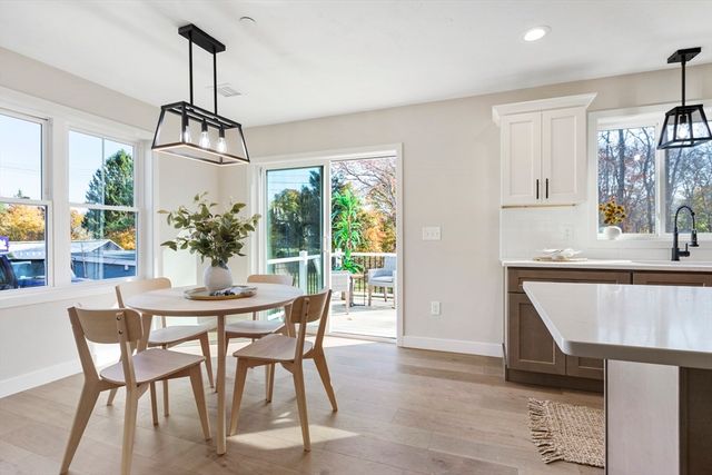 40 Filipe Way B, Taunton, MA 02780