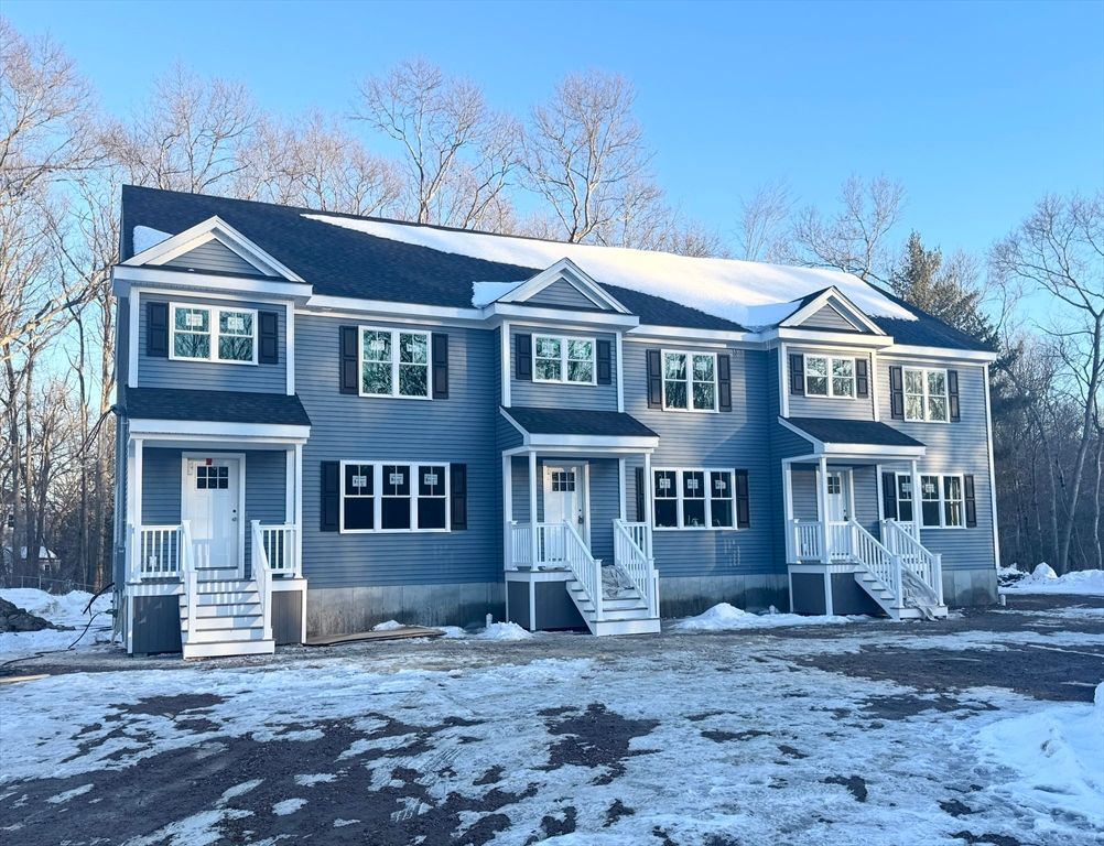 40 Filipe Way B, Taunton, MA 02780