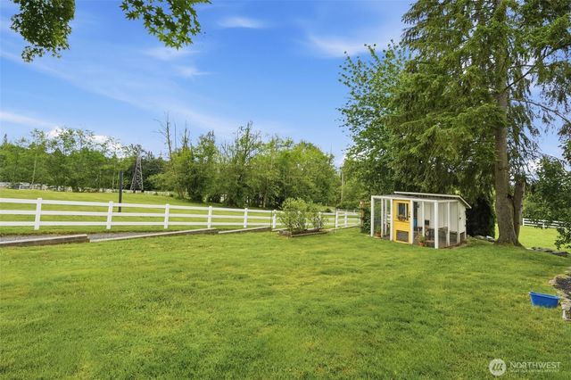 7033 153rd Avenue SE, Snohomish, WA 98290