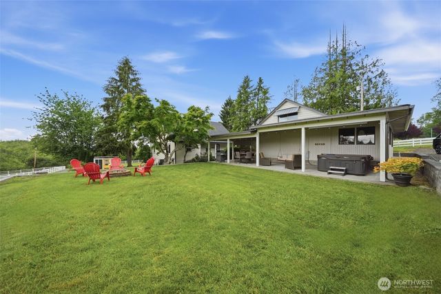 7033 153rd Avenue SE, Snohomish, WA 98290