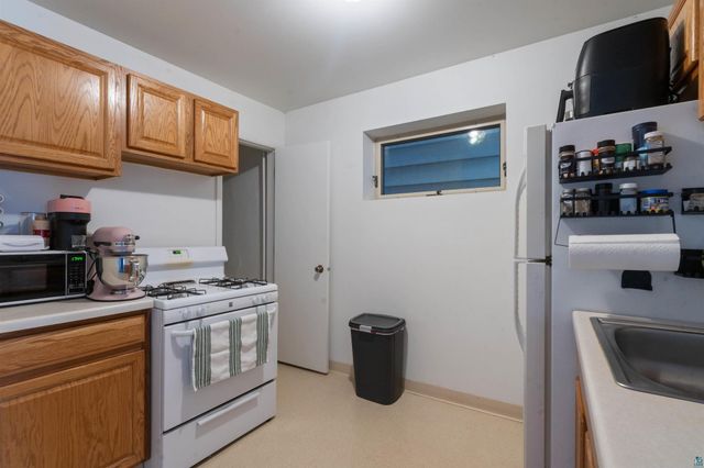 1613 Hughitt Avenue, Superior, WI 54880