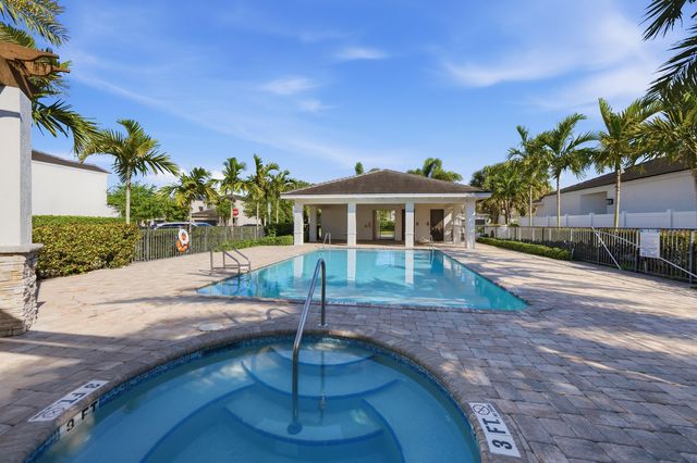 340 NW 33rd Lane, Pompano Beach, FL 33069