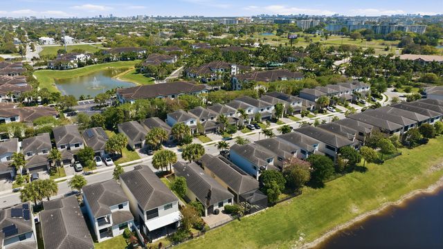 340 NW 33rd Lane, Pompano Beach, FL 33069